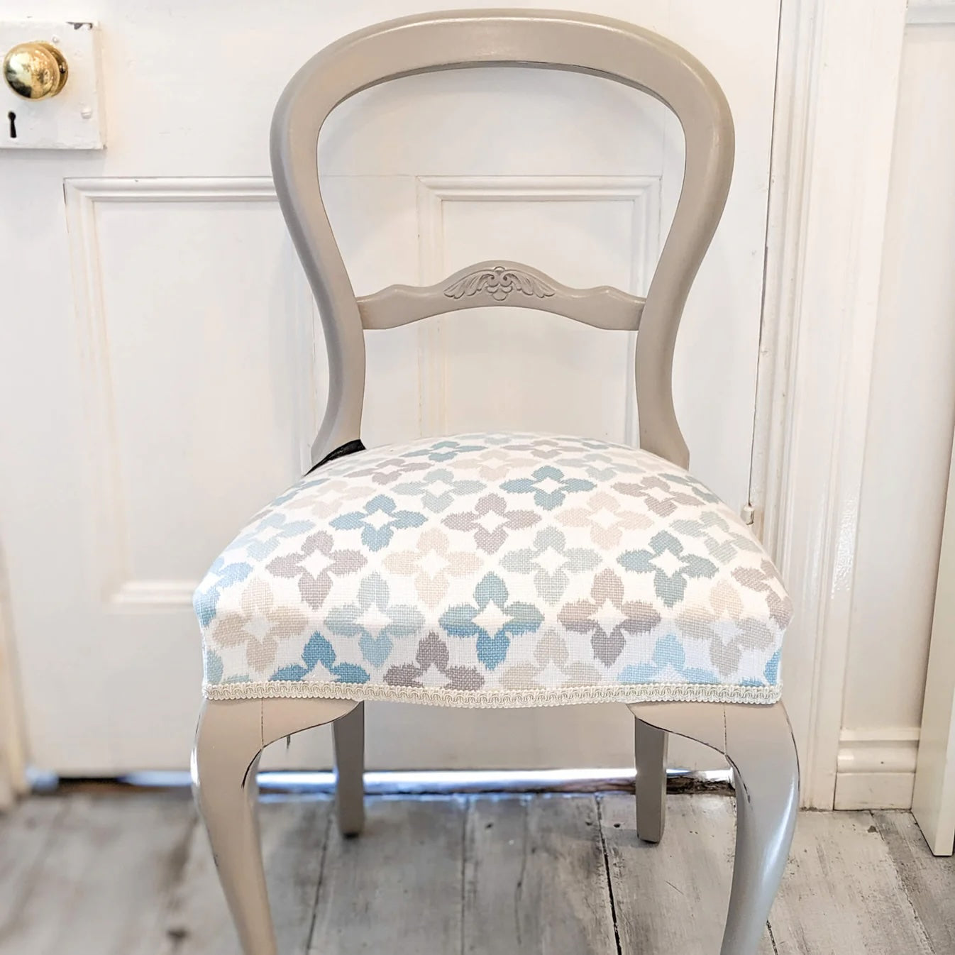French Linen Chalk Furniture Paint