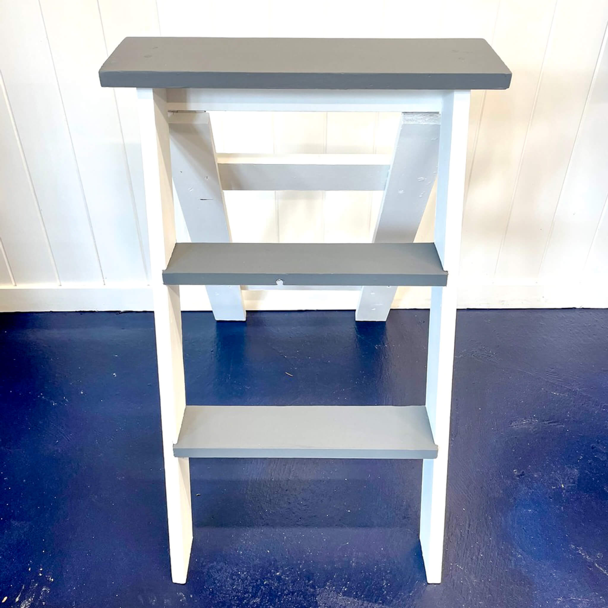 Steel Grey Chalk Furniture Paint